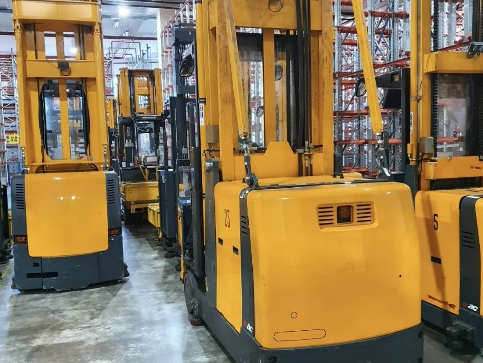 Pair of reach trucks