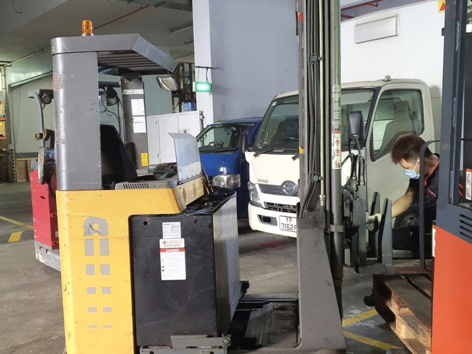 Forklifts in the Merah workshop